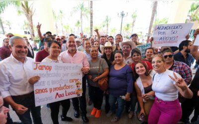 Enrique Alfaro entrega 84 mdp para productores del campo de la región Ciénega