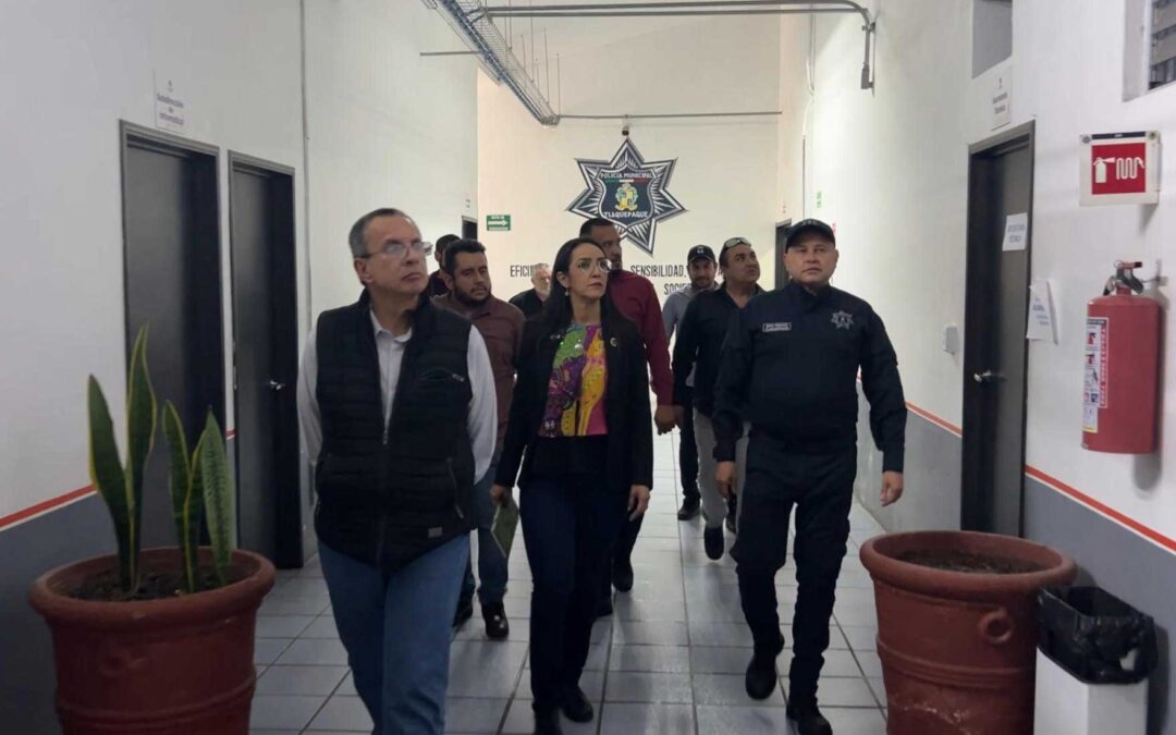 Realiza Laura Imelda visita a cuerpos de seguridad de Tlaquepaque