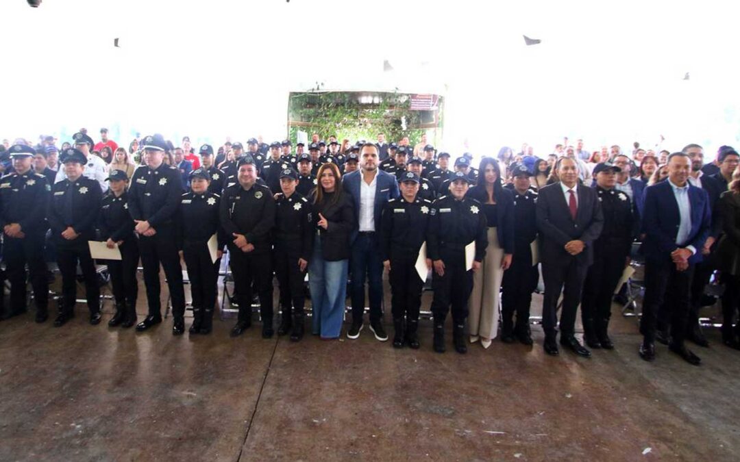 Se gradúan 28 nuevos policías en Tlajo