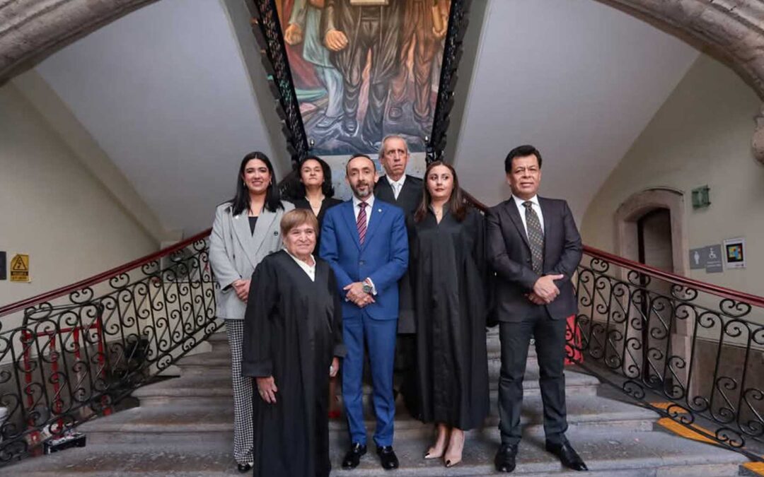 Otorgan presea “Arturo Ramos Romero” a Idolina Cosío Gaona