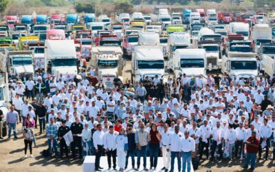 Gerardo Quirino firma alianza con transportistas por Tlajomulco