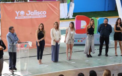 Reciben tarjetas del programa Yo Jalisco Apoyo Para el Transporte 100% personas adultas mayores de Zapopan