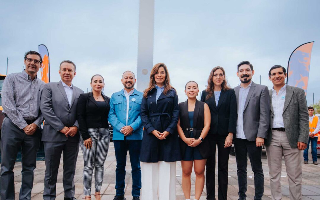 Entrega Verónica Delgadillo más de 100 vehículos y maquinaria para Servicios Públicos con una inversión de 265 mpd