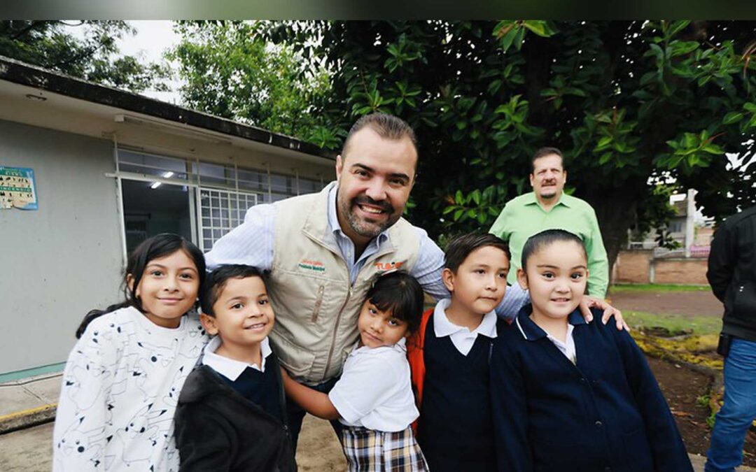 Gerardo Quirino transforma escuelas de Tlajo con el programa “Jalisco con Estrella”