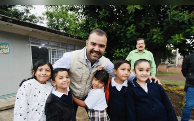 Gerardo Quirino transforma escuelas de Tlajo con el programa “Jalisco con Estrella”