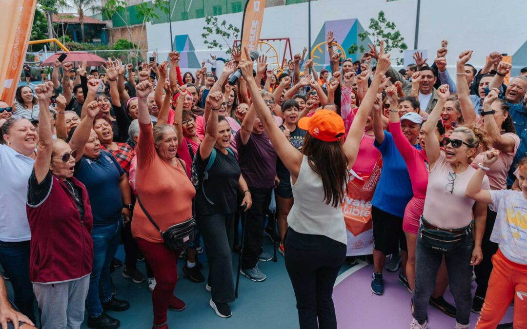 Entrega Verónica Delgadillo Unidad Deportiva en Prados del Nilo