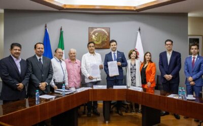 Consolidan IDEFT y CANACO alianza estratégica para acrecentar valor de capital humano