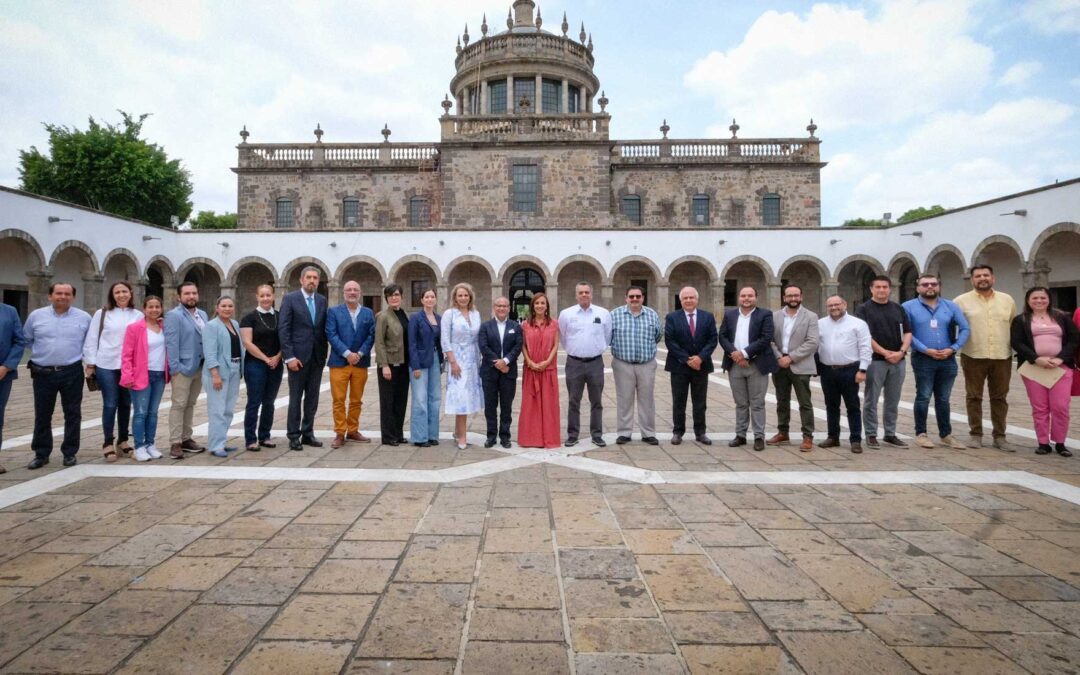 Refuerza Jalisco coordinación para prevenir y atender el cáncer en mujeres