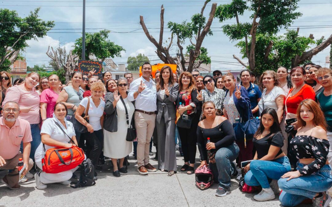 Presenta Vero Delgadillo programas de emprendimiento y promoción económica con bolsa de más de 100 mdp