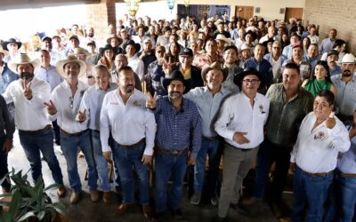 SADER Jalisco entrega 3 mdp a productores de raicilla
