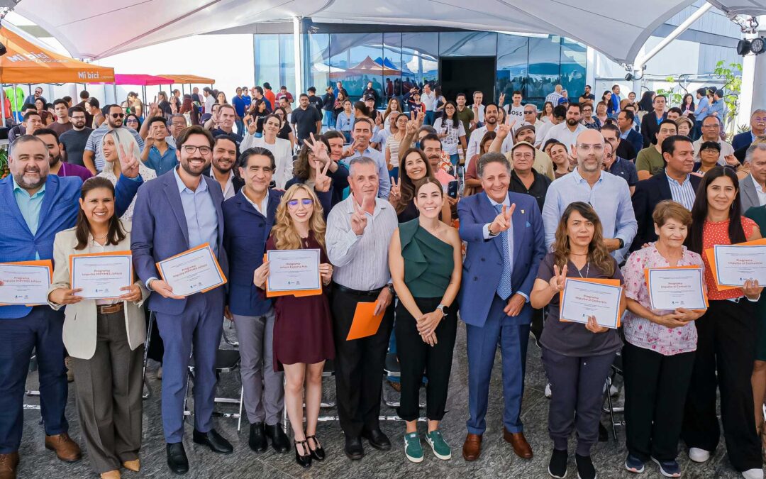 Entrega SEDECO apoyos por 5.5 millones de pesos a empresas de Zapopan