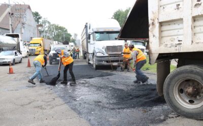 Atiende Gobierno de Guadalajara 6,500 puntos críticos en programa emergente de bacheo