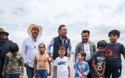 Encabeza Pablo Lemus siembra de 300 mil crías de tilapia en Presa La Vega