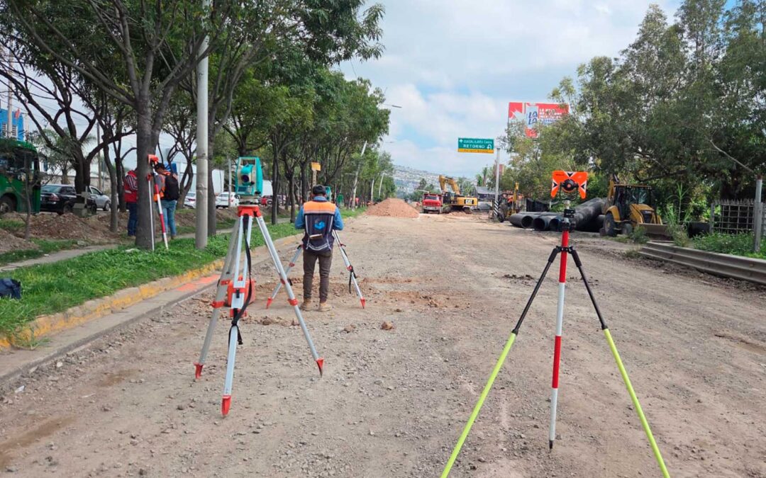 Renovación profunda en Adolf B. Horn con concreto hidráulico