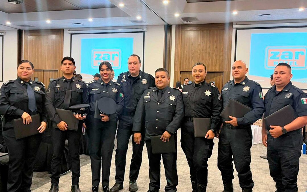 Empresarios reconocen a policías de Tlajomulco