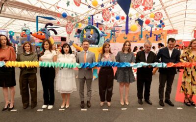 Asiste Pablo Lemus Navarro, Gobernador de Jalisco, a la inauguración de la 30ª edición del Festival Papirolas 2025