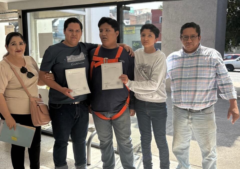 Jalisco refuerza derechos y programas sociales para personas con discapacidad mediante certificados oficiales