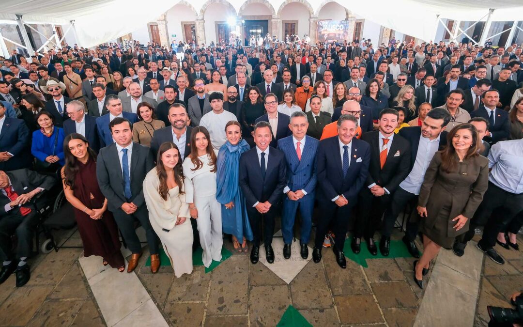 Rinde Pablo Lemus informe de actividades