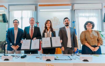 Firma Vero Delgadillo convenio con Extra AC para sembrar 100 mil árboles en la ciudad