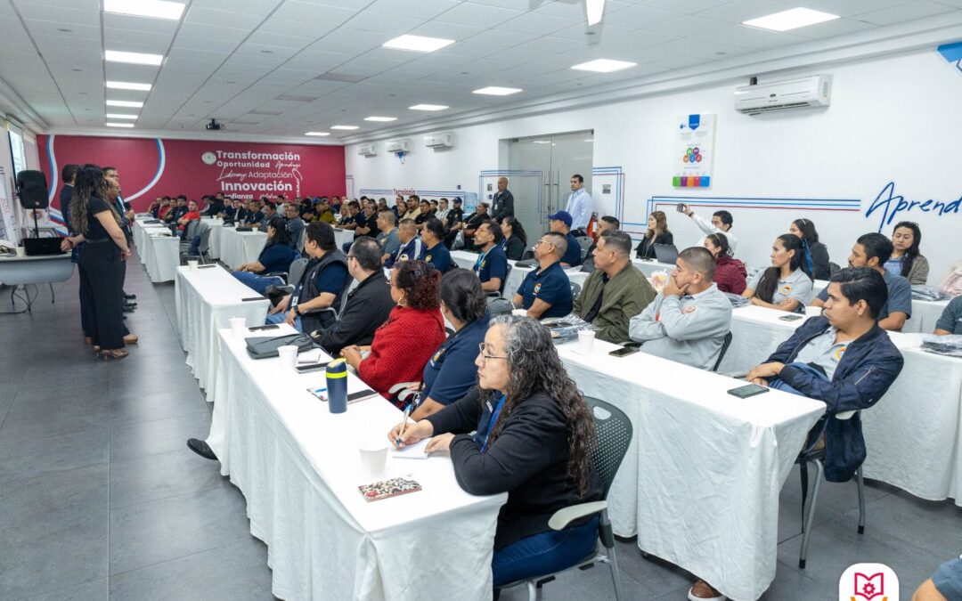 IDEFT capacita a 100 liderazgos del sector farmacéutico