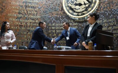 Congreso recibe a funcionarios estatales por Primera Glosa