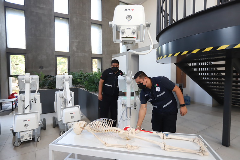 Refuerzan identificación humana en Jalisco con nuevo equipamiento de Rayos X en el IJCF