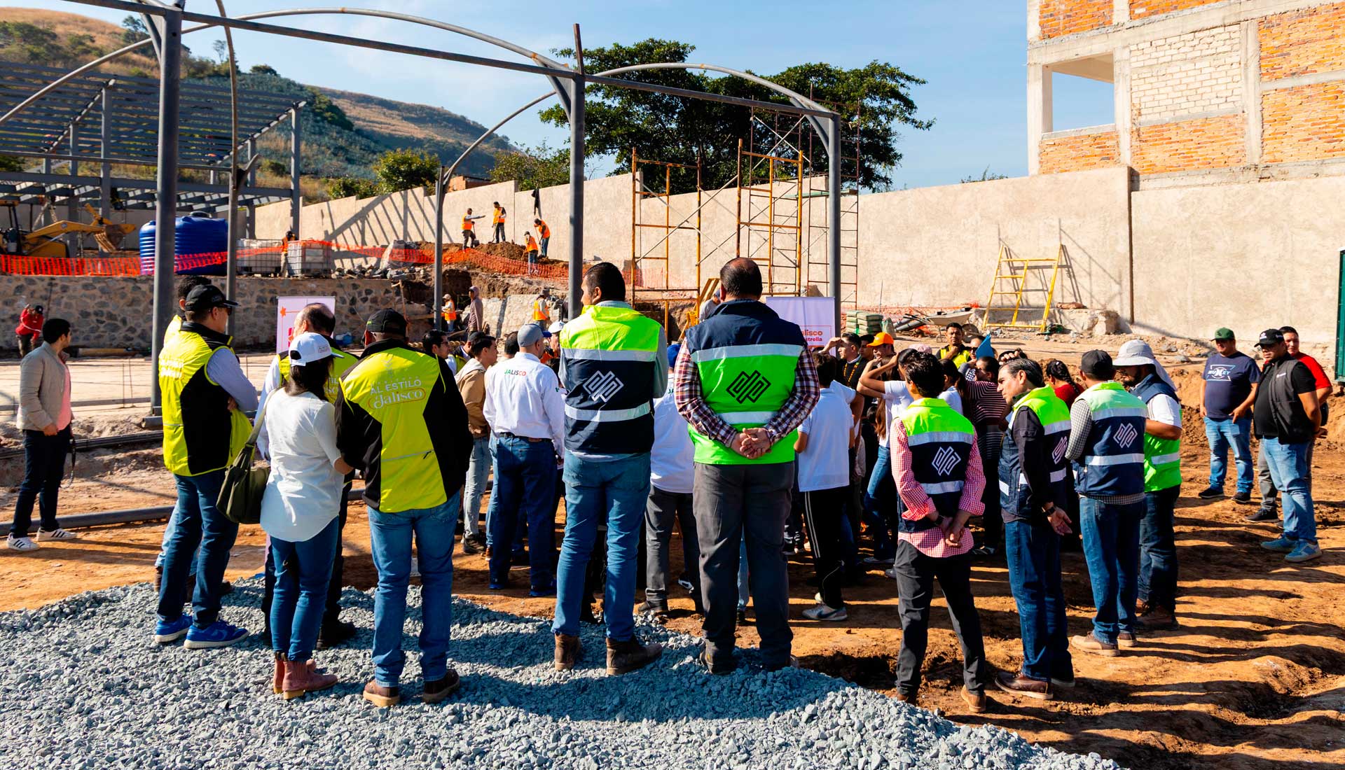 Supervisan avances de la Escuela Modelo del programa Jalisco con Estrella, en Amatitán