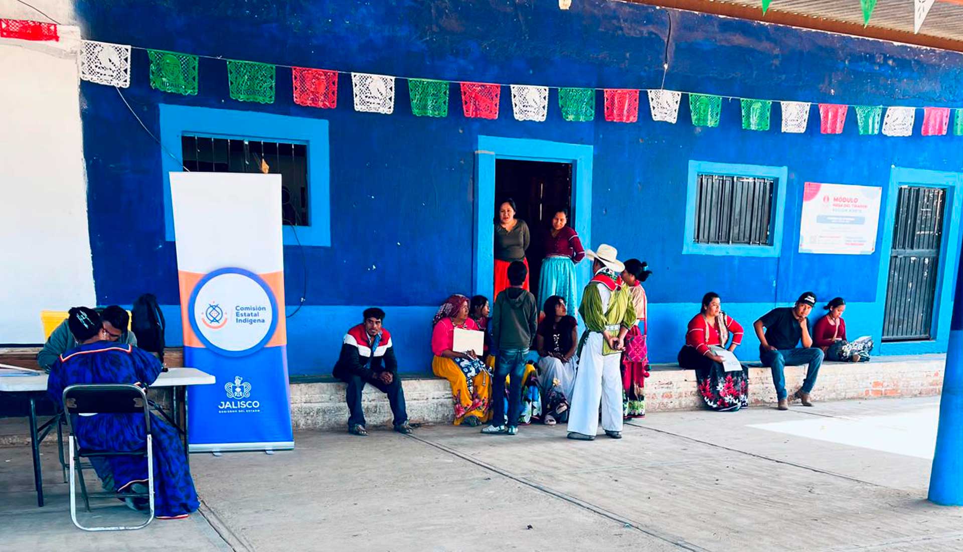 Entrega Gobierno de Jalisco becas a 495 estudiantes indígenas