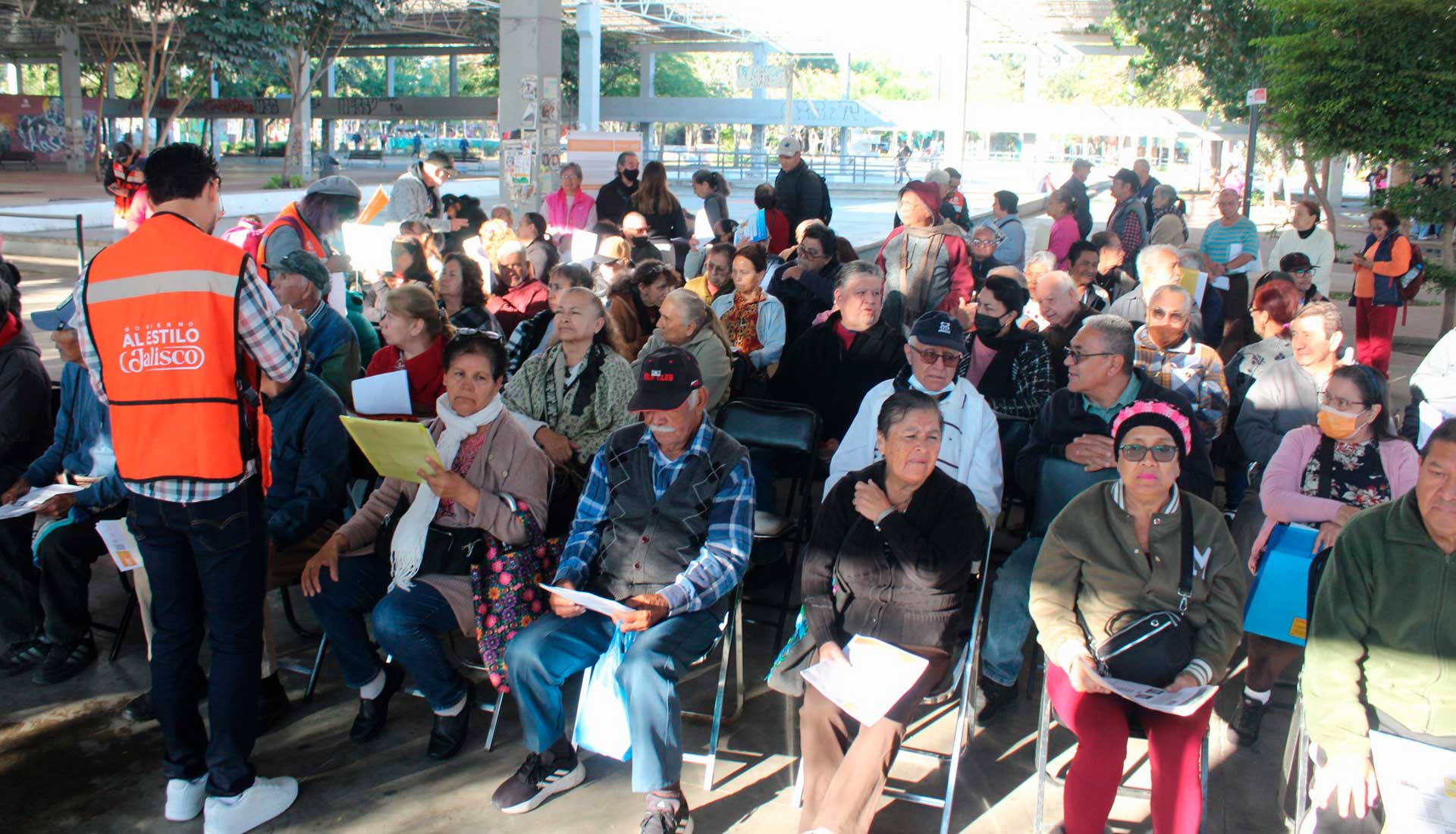 Llega a 15 mil unidades la entrega de la Tarjeta Única al Estilo Jalisco