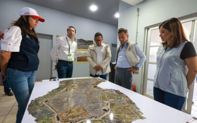 Lemus revisa trabajos de saneamiento en el predio de Los Laureles