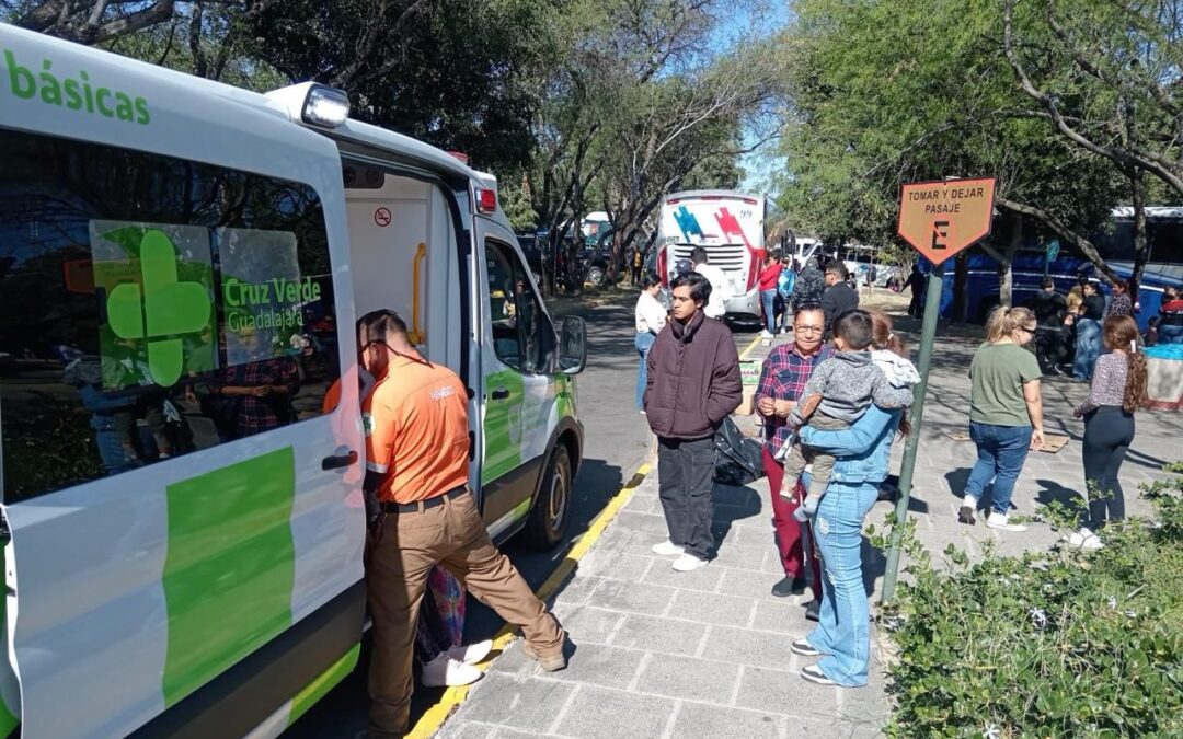 Gobierno de Guadalajara brinda asistencia a familias resguardadas en el Zoológico