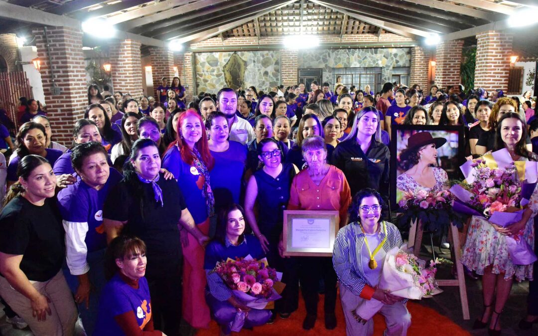 MC realiza homenaje a la regidora Blanca Álvarez