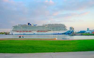 Arriban tres cruceros a Puerto Vallarta; superan los 12 mil visitantes por vía marítima