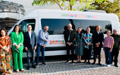 Gerardo Quirino presenta TlajoVan a la Escuela, un modelo piloto de transporte escolar en López Mateos