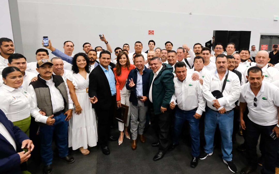 Acude Pablo Lemus Navarro al Encuentro Obrero Empresarial 2026