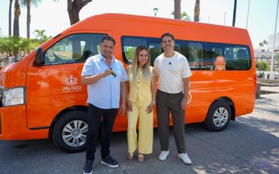 Entregan apoyos a 667 familias afectadas por lluvias en Puerto Vallarta