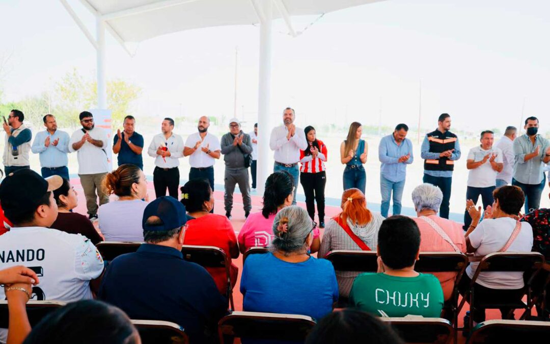 Gerardo Quirino inaugura unidad deportiva en Los Silos