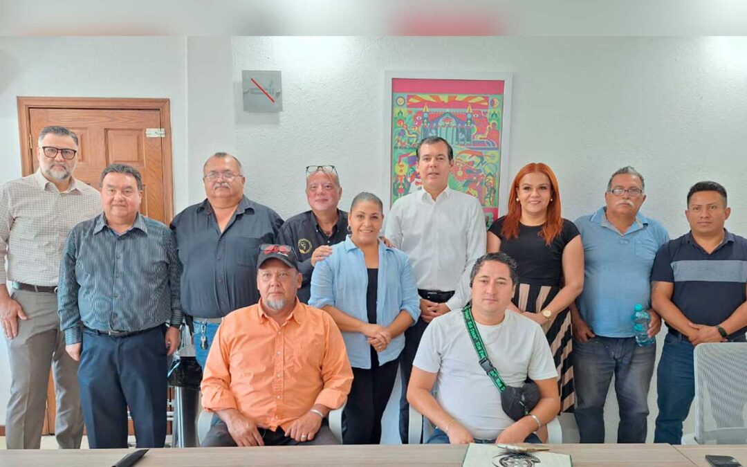 Presenta SETRAN proyecto de patio aledaño al Aeropuerto a conductores de plataformas