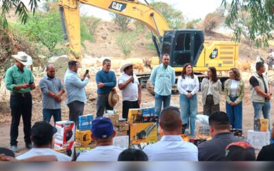 Gerardo Quirino impulsa limpieza y rehabilitación de minas de basalto en San Lucas Evangelista