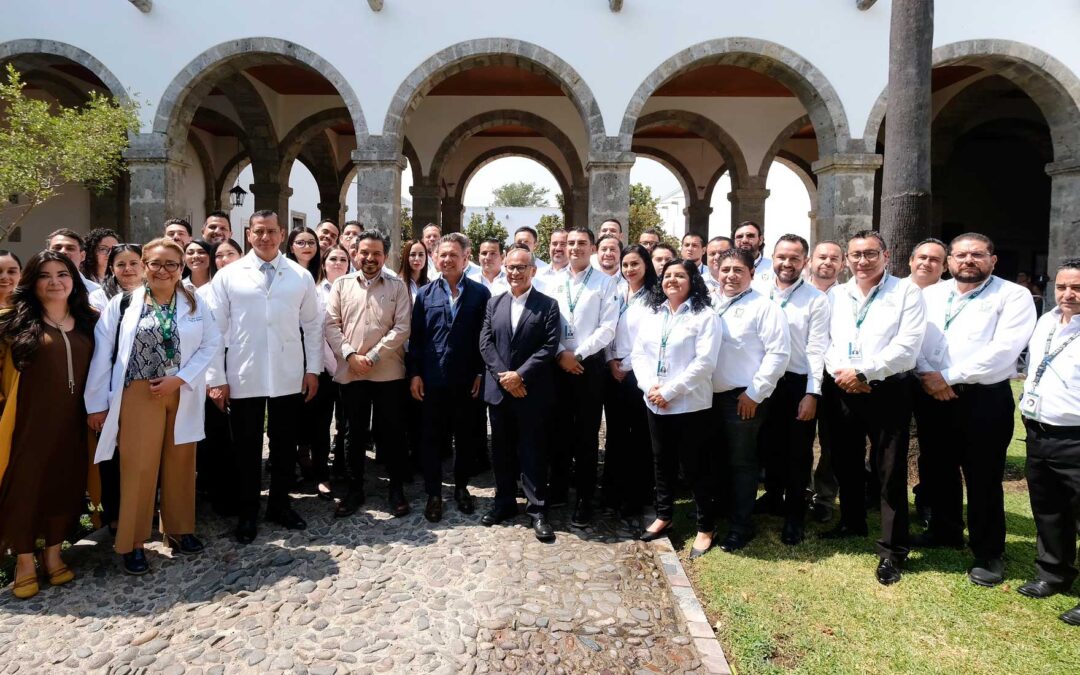 Llegan 700 nuevos médicos especialistas a fortalecer el IMSS Jalisco