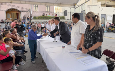 IJALVI entrega escrituras a colonos de Lomas Verdes y La Calera  en San Juan de los Lagos