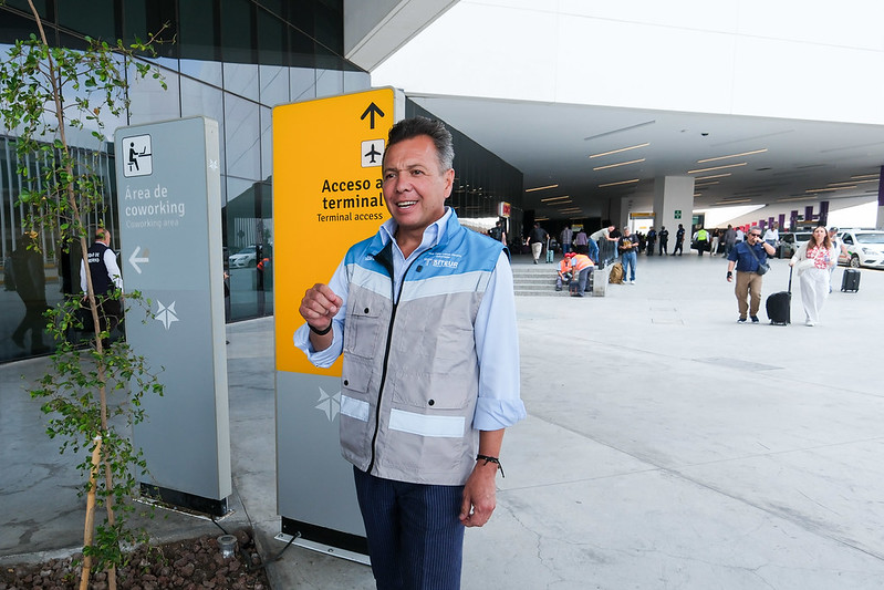 Pablo Lemus arranca la Línea 5: el primer sistema de transporte 100% eléctrico que llega al Aeropuerto
