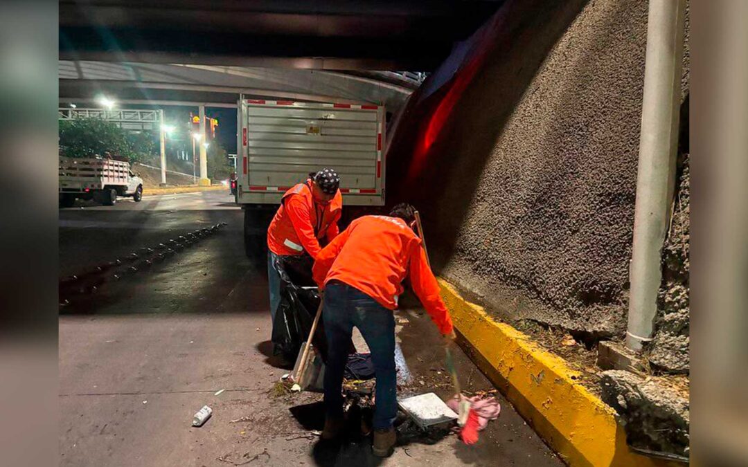 Guadalajara retira más de 41 toneladas de basura de los pasos a desnivel en las últimas dos semanas