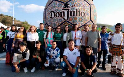 Proyecta Jalisco arte wixárika al mundo con balón intervenido en el Estadio Guadalajara