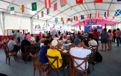 Plaza de las Américas aviva la fiesta mundialista con más futbol, música y cultura