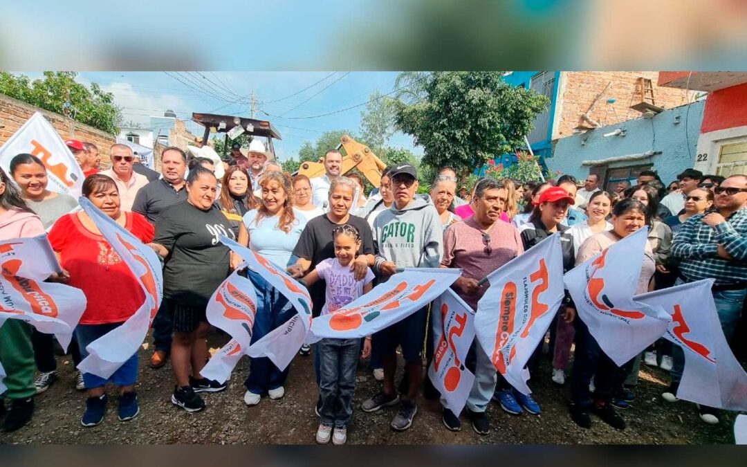 Gerardo Quirino anuncia nueva bolsa de obras para San Miguel Cuyutlán y arranca la renovación de la Privada San Rafael