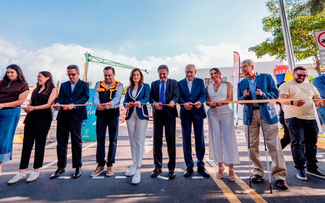 Zapopan y Guadalajara rehabilitan vialidad en Colinas de San Javier