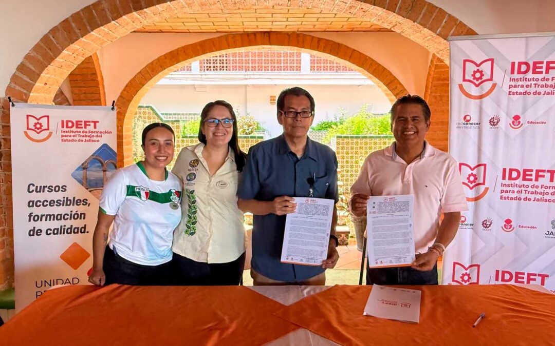 IDEFT firma alianza con hoteles de Puerto Vallarta