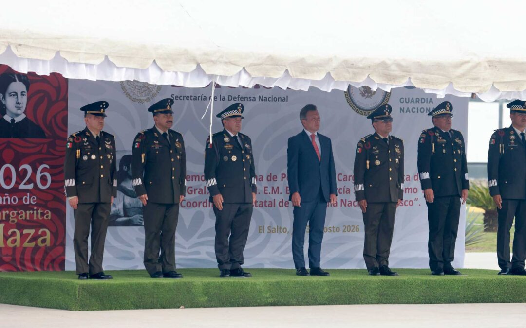 Asiste Pablo Lemus a la toma de protesta del Coordinador Estatal de la Guardia Nacional en la entidad
