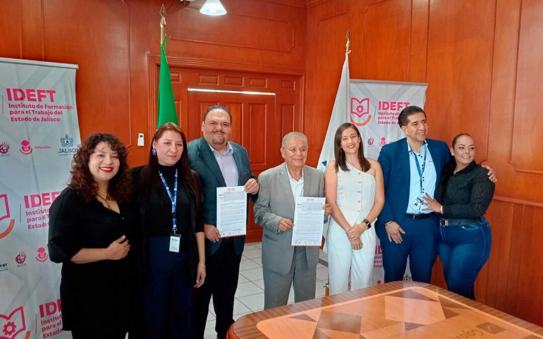 Capacitación que abre puertas: IDEFT y Caja Atemajac suman esfuerzos